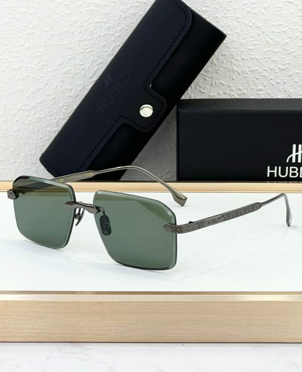 Picture of Hublot Sunglasses _SKUfw68373304fw